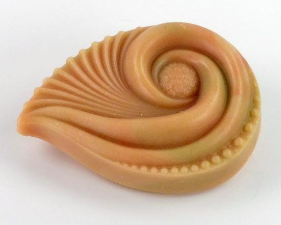 Handgemachte Naturseife Kleine Erdbeere